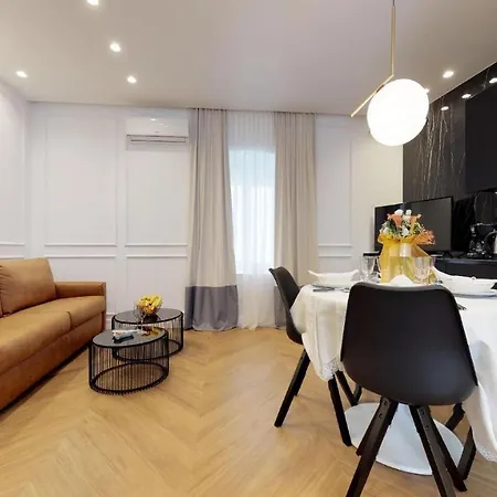 Illyria Luxury Studio Apartments Split Exterior photo