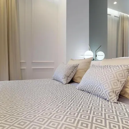 Illyria Luxury Studio Apartments Split Exterior photo